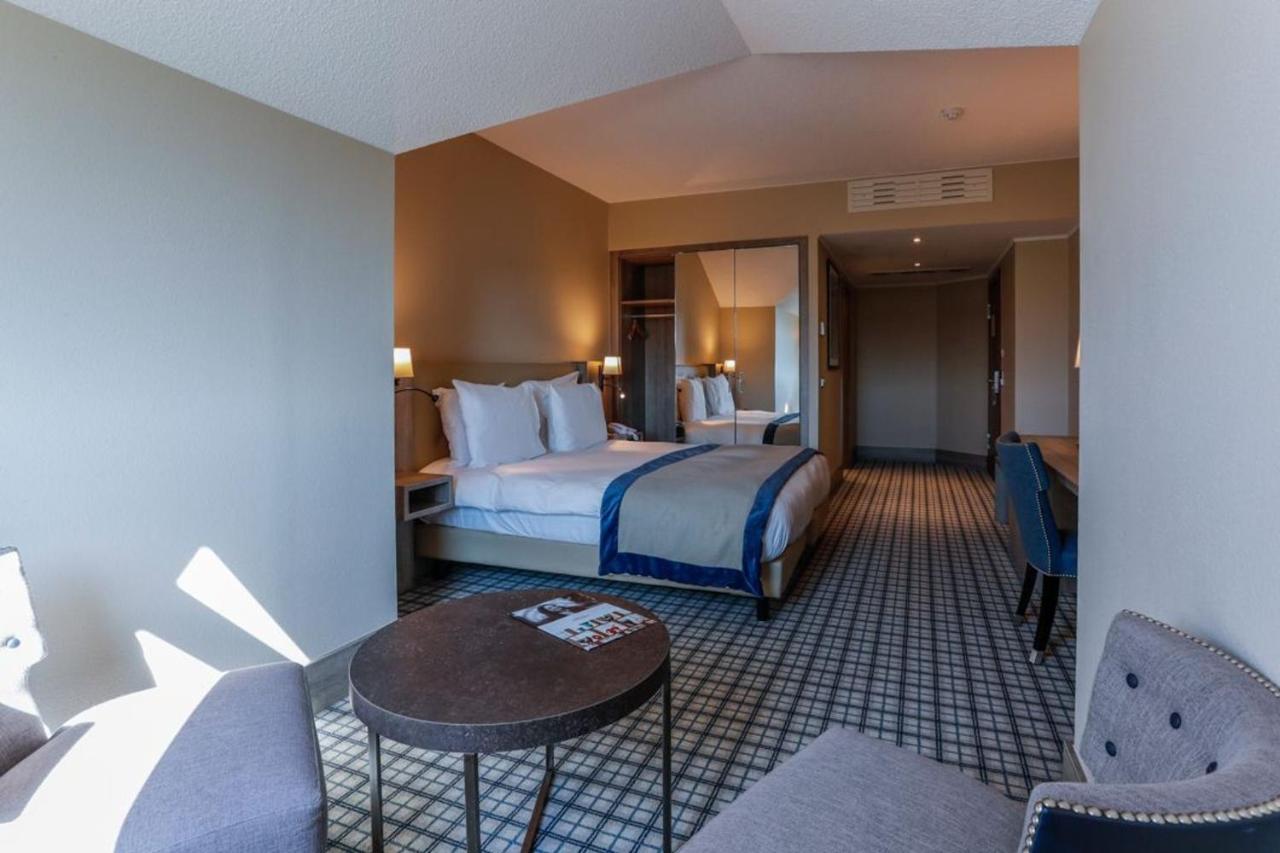 Canach Mercure Luxembourg Kikuoka Golf & Spa מראה חיצוני תמונה