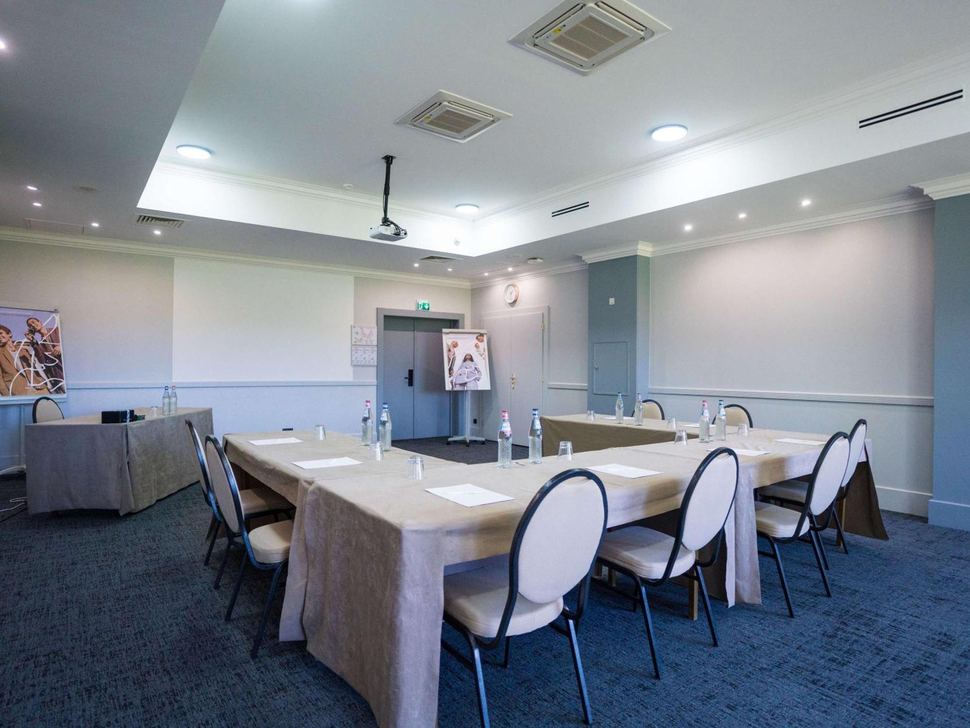Canach Mercure Luxembourg Kikuoka Golf & Spa מראה חיצוני תמונה