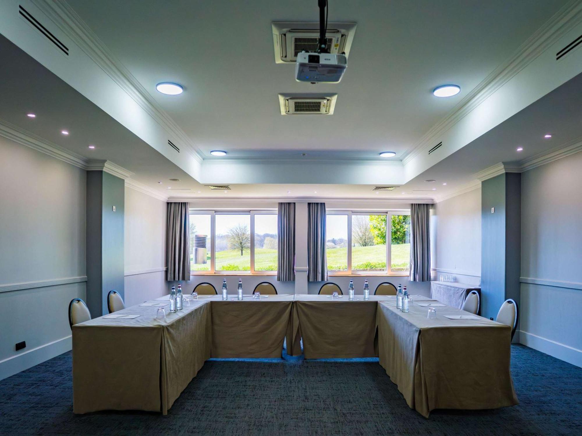Canach Mercure Luxembourg Kikuoka Golf & Spa מראה חיצוני תמונה